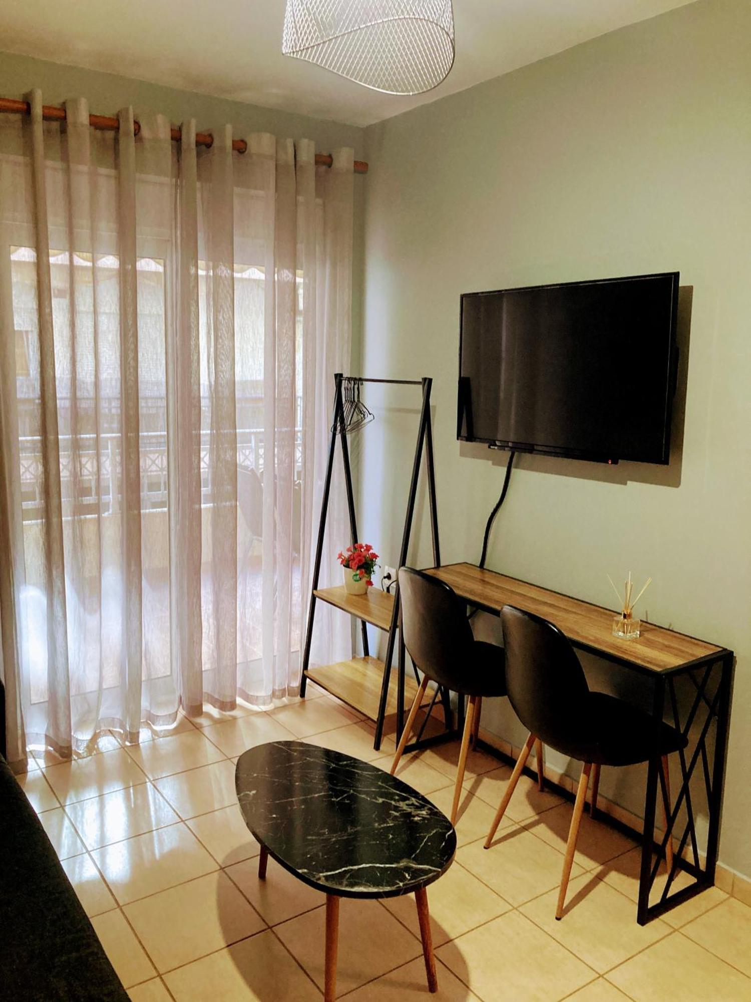 M.O.M.'S Apartment Alexandroupoli Exterior photo